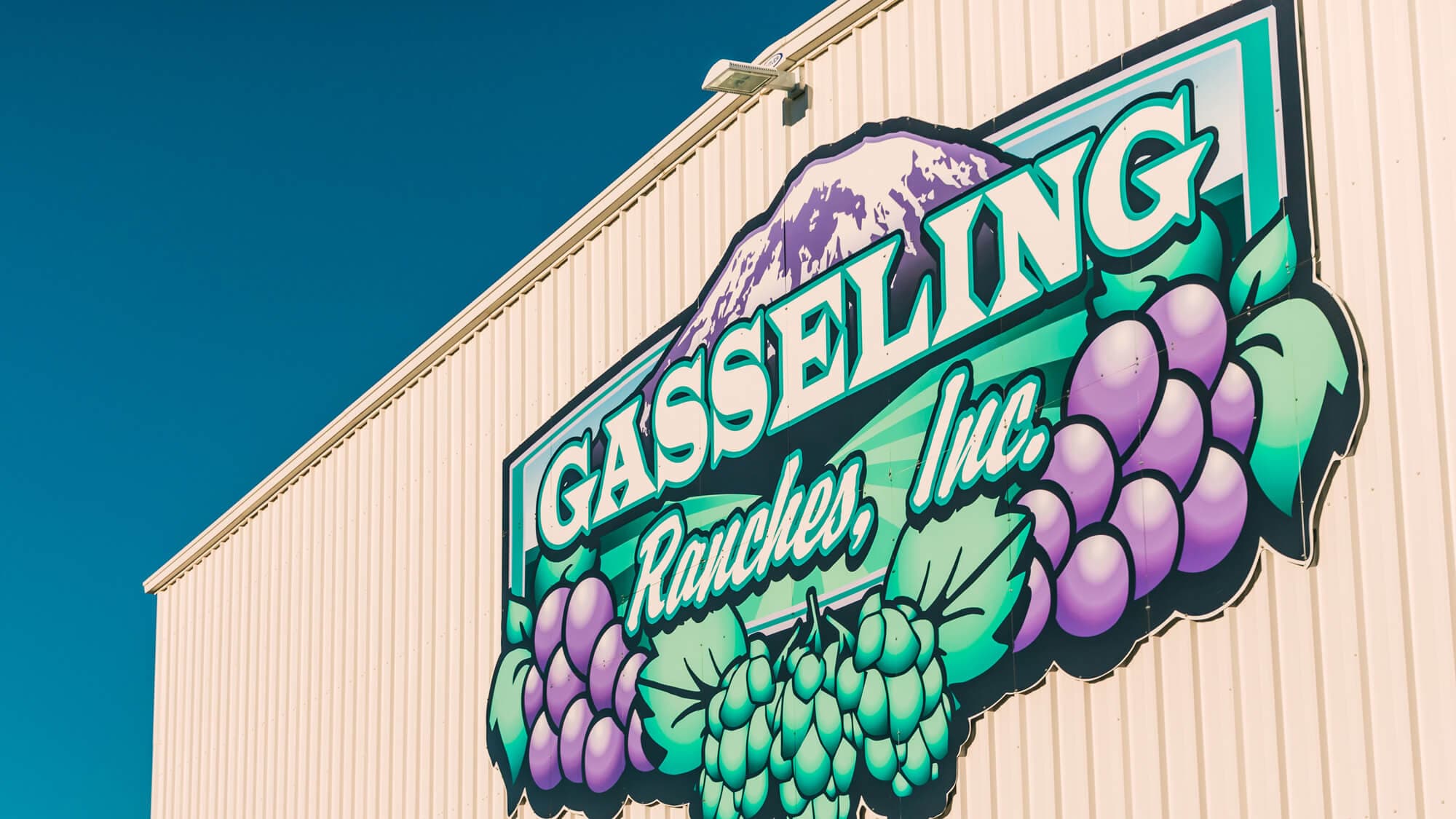 Image of the Gasseling Ranches sign